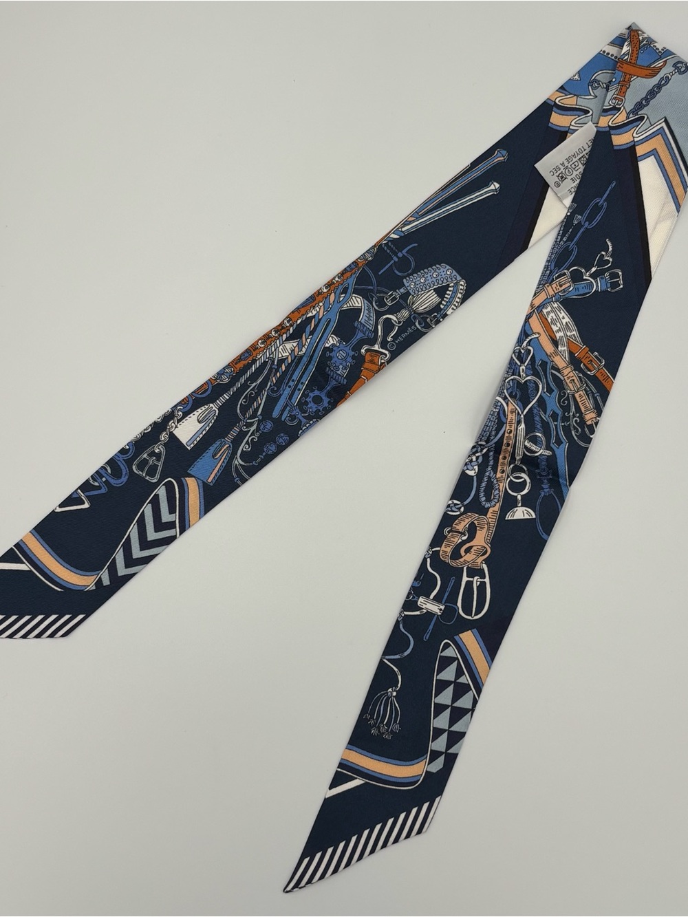 Hermes Bouquets Selliers Twilly Marine Navy Blue Beige Silk Ribbon